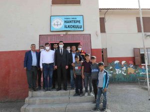 Kaymakam Beşikci, Kırsal Mahallelerde Okul İdarecileri İle Bir Araya Geldi