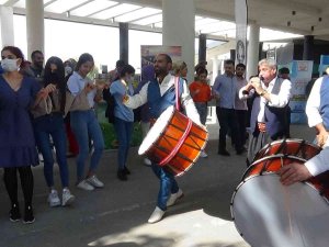 Diyarbakır Dicle Üniversitesi’nde Yüz Yüze Eğitim Başladı