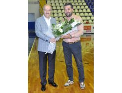 Büyükşehir Belediyespor Voleybol Takımı Sezonu Açtı