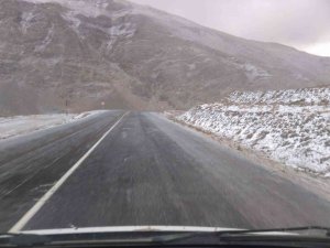 Bahçesaray’da Kar Yağışı
