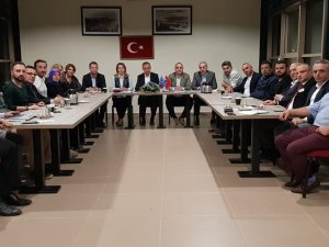 Chp’li Eski Yöneticinin Trabzonspor-Fenerbahçe Maçı Paylaşımı Trabzonluları Ayağa Kaldırdı