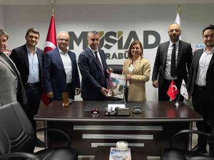Başkan Köse, Cengiz Ünal Ve Yönetimini Ziyaret Etti