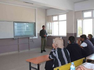 Muradiye’deki Öğrenciler Korona Virüse Karşı Bilgilendiriliyor