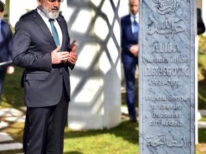 Cumhurbaşkanı Başdanışmanı Topçu, Aliya İ̇zzetbegoviç’in Ölüm Yıldönümünü Unutmadı
