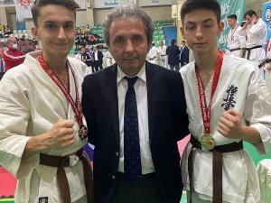 Türkiye Kyokushin Stil Karate Şampiyonası’nda Bilecik’e 2 Altın Madalya