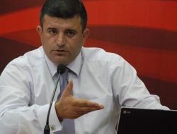 Dardanel-diyarbakır Maçına Protesto Engeli