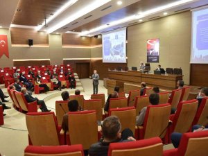 Başkan Aşgın İcraatlarını İş İnsanlarına Anlattı