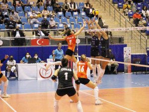Sultanlar Ligi: Aydın Büyükşehir Belediyespor: 2 - Mert Grup Sigorta: 3