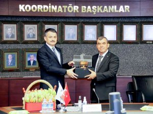 Sin: "İ̇laç Kalıntısı Ve Zararlılarla Topyekun Mücadele Şart"