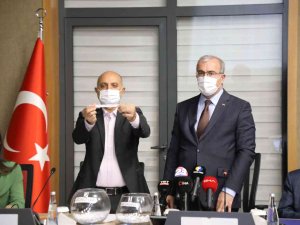 Elazığ’da Depremzedeler Yeni Konutlarına Kavuşuyor