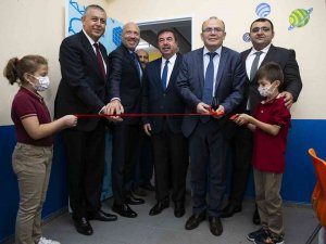 Kibar Gönüllüleri’nin Eğitime Desteği Sürüyor