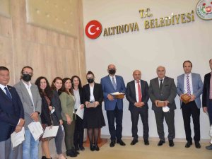 Altınova’da "Arkeoloji Çalışmaları Sempozyumu" Yapıldı