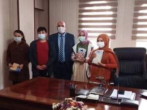 Şiir Yarışmasında Dereceye Girenlere Ödülleri Verildi