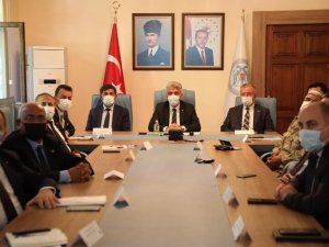 Erzincan’da İ̇l Pandemi Kurulu Toplantısı Yapıldı
