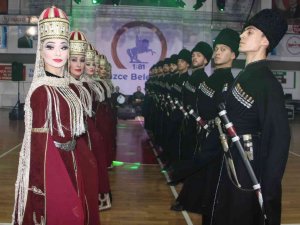 Kabardinka’nın Gösterisi Nefes Kesti