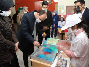 Başkale’de ‘Bilim Fuarı’ Heyecanı