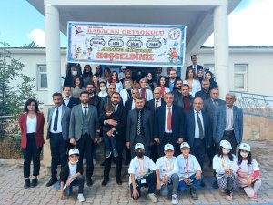 Muradiye’de Bilim Fuarı Düzenlendi