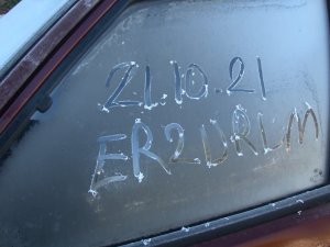 Erzurum’da Termometreler Eksi 5’e Düştü, Araç Camları Buz Tuttu