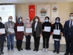 Eskişehir 80 Sertifakalı Arıcı Daha Kazandı