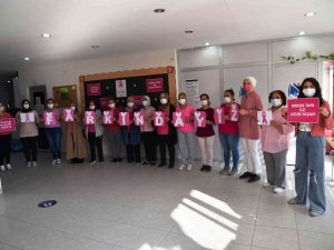 Meme Kanserinde Erken Teşhise Dikkat Çektiler