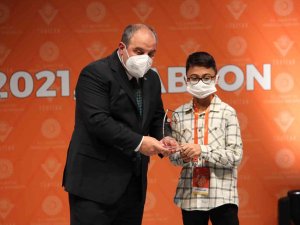 Geleceğin Bilim İnsanları Tübi̇tak Ödülleri İle Buluştu