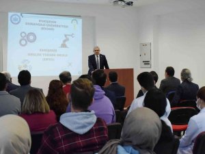 Esogü Myo’da Yeni Akademik Yılın İlk Dersini Başkan Küpeli Verdi