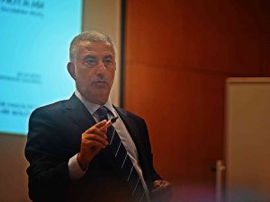 KTÜ’deki Seminerde Kanal İ̇stanbul ve Türk Denizciliği Konuşuldu