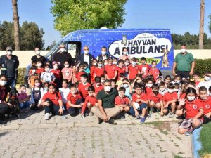 Tarsus’ta Öğrencilere Hayvan Sevgisi Aşılayacak Adım