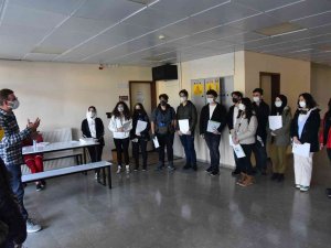 Lise Öğrencileri Düzce Üniversitesini Gezdi