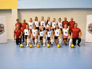 Mersin Büyükşehir Belediyesi Kadın Voleybol Takımı, Gözünü Sultanlar Ligine Dikti
