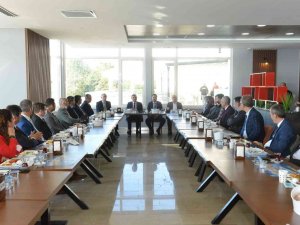Başkan Yüksel Okul Müdürleri İle Bir Araya Geldi