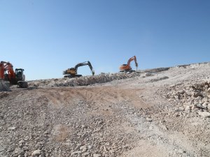 Şanlıurfa’da İşsiz Gençler İçin Ayakkabı Fabrikası Kuruluyor