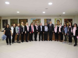 Kartal Belediyesi’nde ‘İ̇ma!’ Adlı Resim Sergisinin Açılışı Gerçekleşti