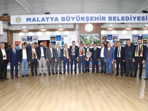 Başkan Gürkan,i̇stanbul’da Yaşayan Malatyalılarla Buluştu