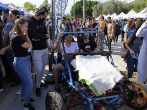 Aü Öğrenci Topluluklarına 79 Binin Üzerinde Kayıt