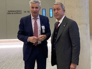 Milli Savunma Bakanı Akar, Letonyalı Ve Macar Mevkidaşlarıyla Görüştü