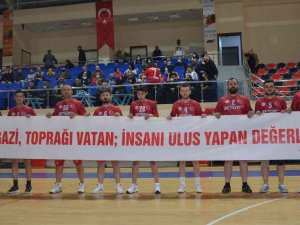 Cumhuriyet Kupası Tügşav Fırtına’nın