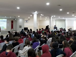 Öğrencilere Atık Yönetimi Ve Çevre Eğitimi