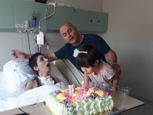 2 Çocuk Annesi Kadın, Estetik Ameliyatı Sonrası Yatağa Bağımlı Kaldı