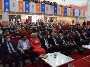 Ak Parti Genel Başkan Yardımcısı Dr. Ömer İ̇leri: “Bugün Sosyal Medya Üzerinde Yayınlanan Yalanlar, Darbe Dönemlerinde Fısıltı Gazeteleri İle Yapılıyordu”