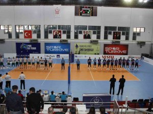 Efeler Ligi: Cizre Belediyespor: 3 - Afyon Belediye Yüntaş: 0