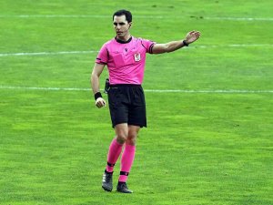 Sivasspor-adana Demirspor Maçının Var’ı Mert Güzenge