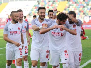 Tff 1. Lig: Altınordu: 0 - Ümraniyespor: 2
