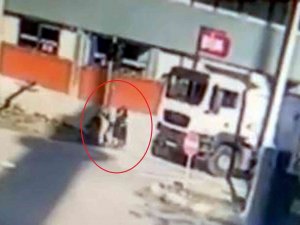 Samsun’da Kamyonun Karıştığı Ölümlü Kaza Güvenlik Kamerasında