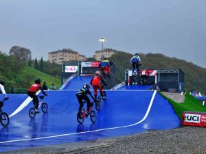 Bmx Supercross Dünya Kupası’nın 6’ncı Tur Yarışları Sona Erdi