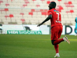 Max Gradel, Sivasspor’da 2. Golünü Attı