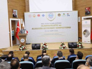 “800. Fetih Yılının Eşiğinde Alanya/alaiye Ve Alaaddin Keykubat Sempozyumu” Gerçekleştirildi