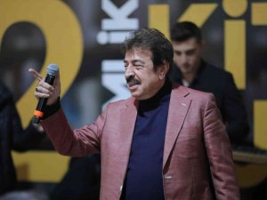 Gemlik Kitap Fuarı Binlerce Kitapseveri Ağırladı
