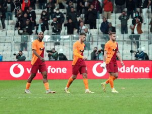 Galatasaray Ligde 3 Maç Sonra Kaybetti