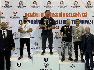 Manisalı Judocular Denizli’de Fırtına Gibi Esti